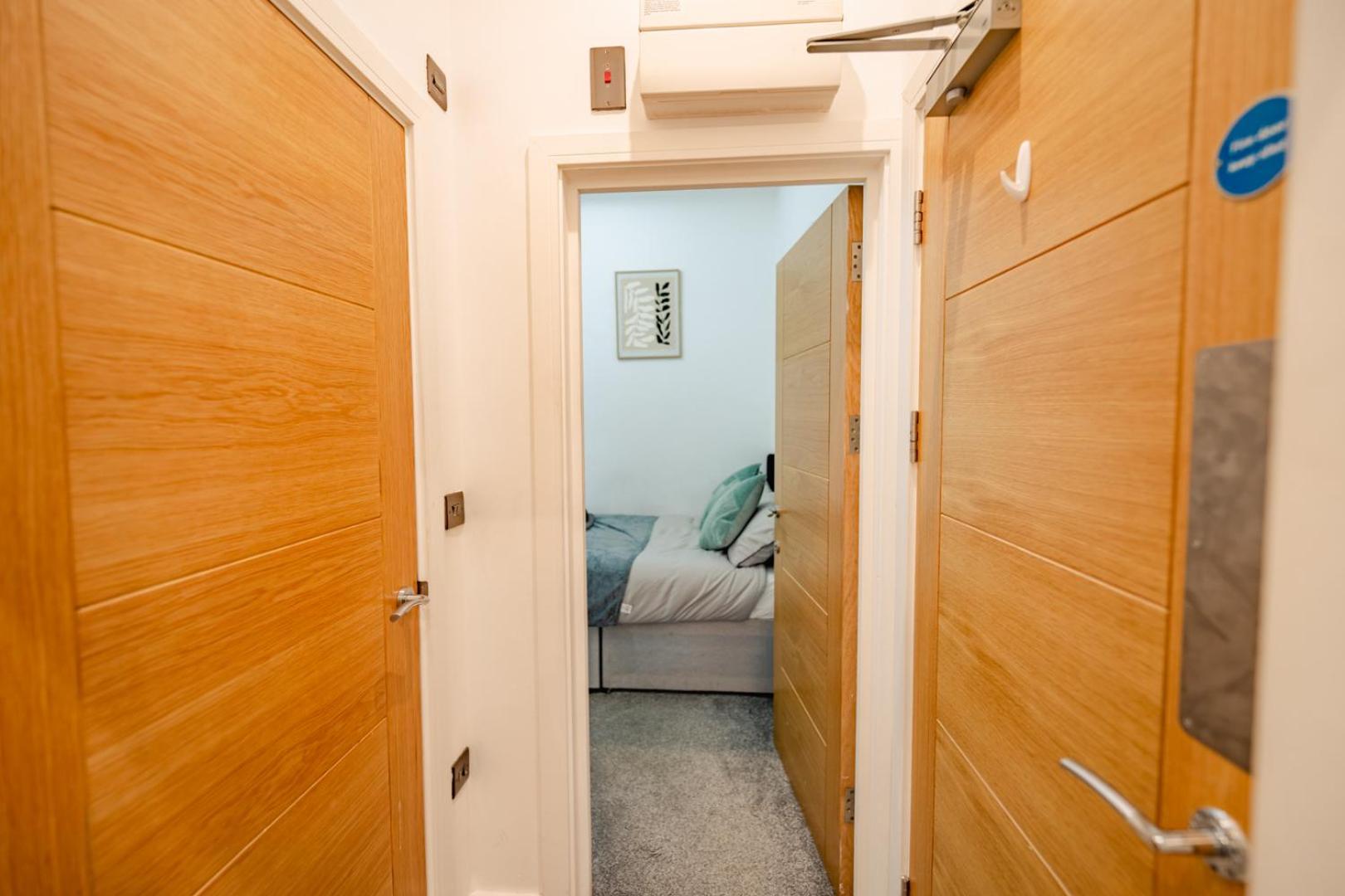 Luxury Apartments In Cardiff City Centre Ngoại thất bức ảnh